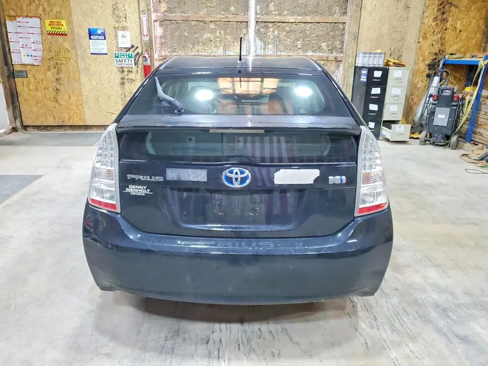 2011 TOYOTA PRIUS THREE  