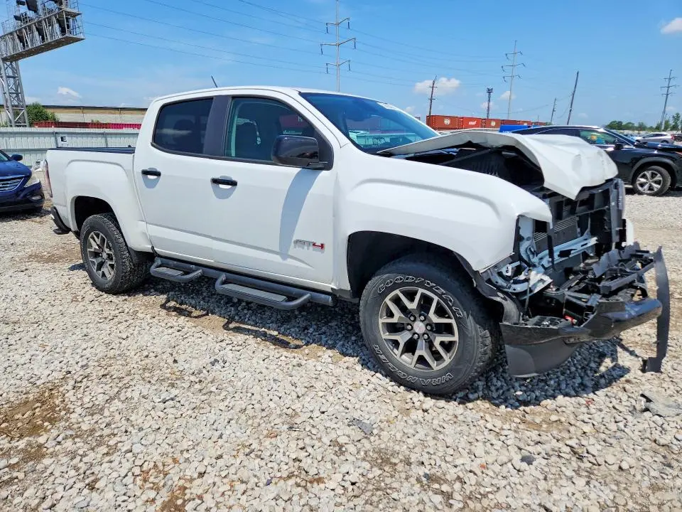2021 GMC CANYON AT4  
