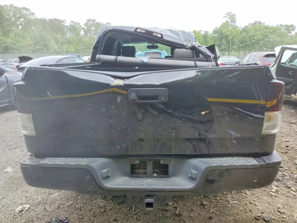 2010 TOYOTA TUNDRA CREWMAX LIMITED  