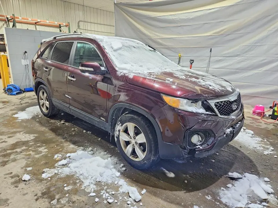 2013 KIA SORENTO EX  