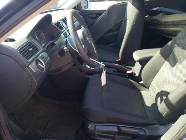 2015 VOLKSWAGEN PASSAT S  