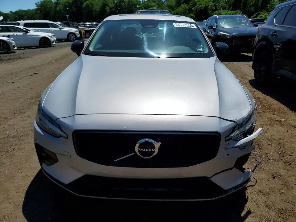 2024 VOLVO S60 PLUS  