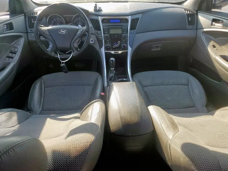 2013 HYUNDAI SONATA SE