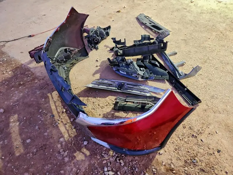 2018 MITSUBISHI OUTLANDER ES  