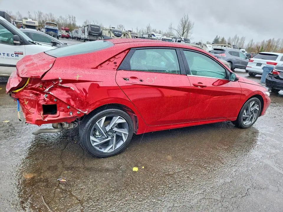 2025 HYUNDAI ELANTRA LIMITED  