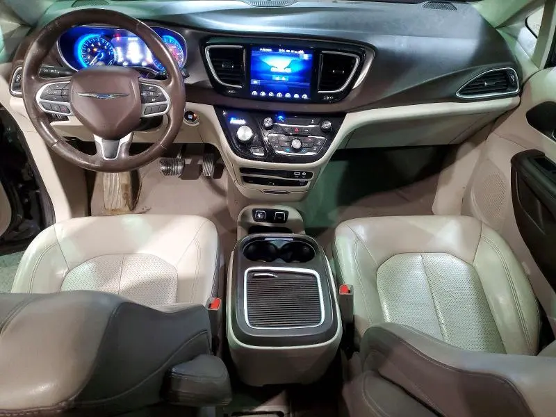 2017 CHRYSLER PACIFICA TOURING L PLUS  