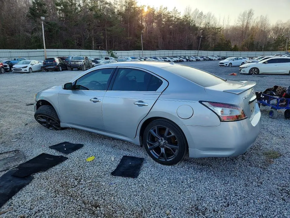 2014 NISSAN MAXIMA S  