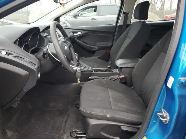 2015 FORD FOCUS SE  