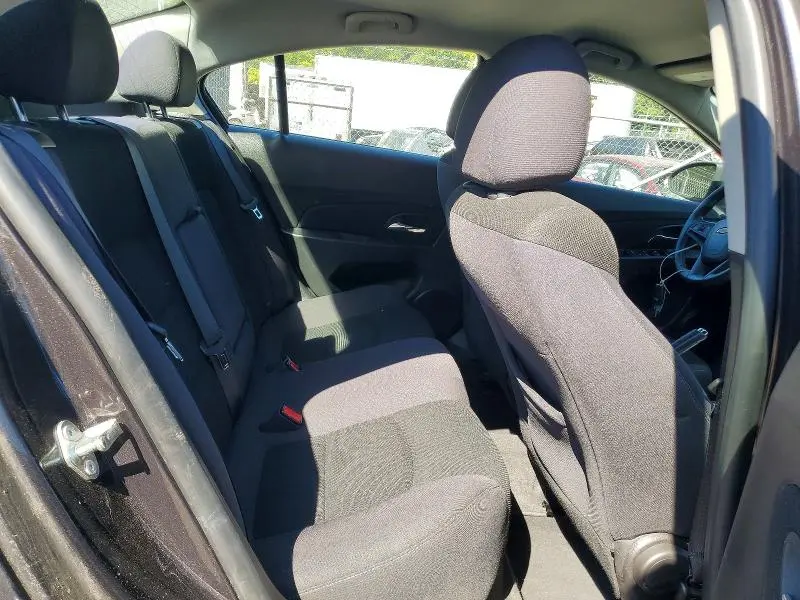 2015 CHEVROLET CRUZE LT  