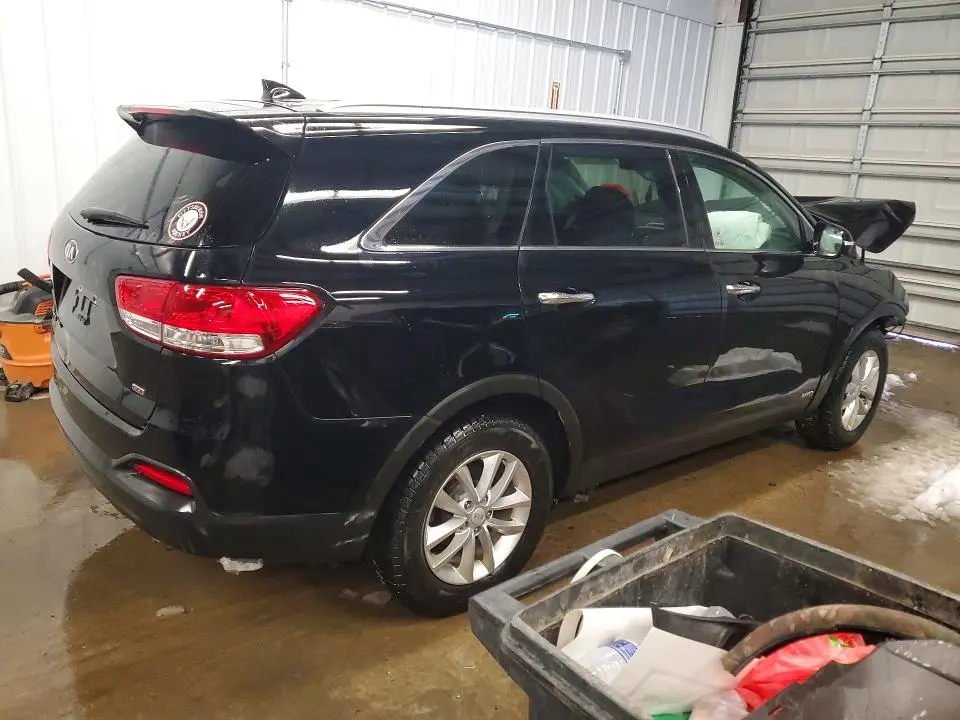 2018 KIA SORENTO LX  