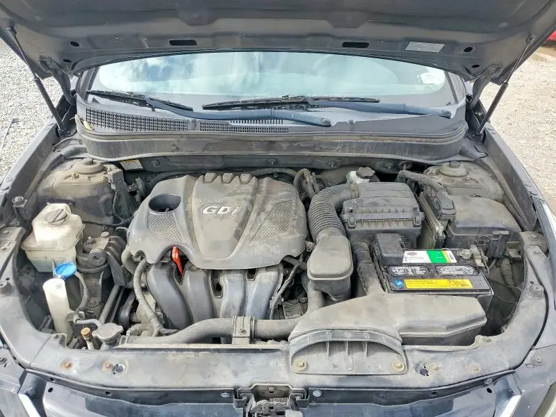 2011 HYUNDAI SONATA GLS  