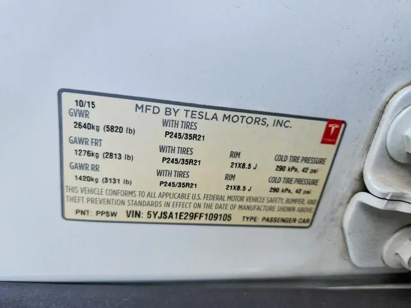 2015 TESLA MODEL S   