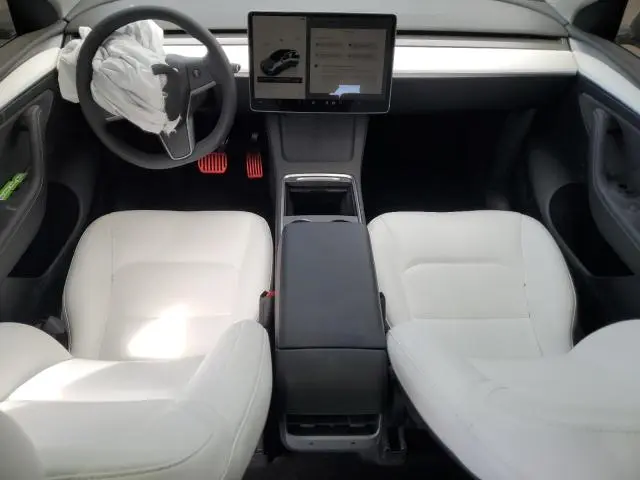 2025 TESLA MODEL Y 