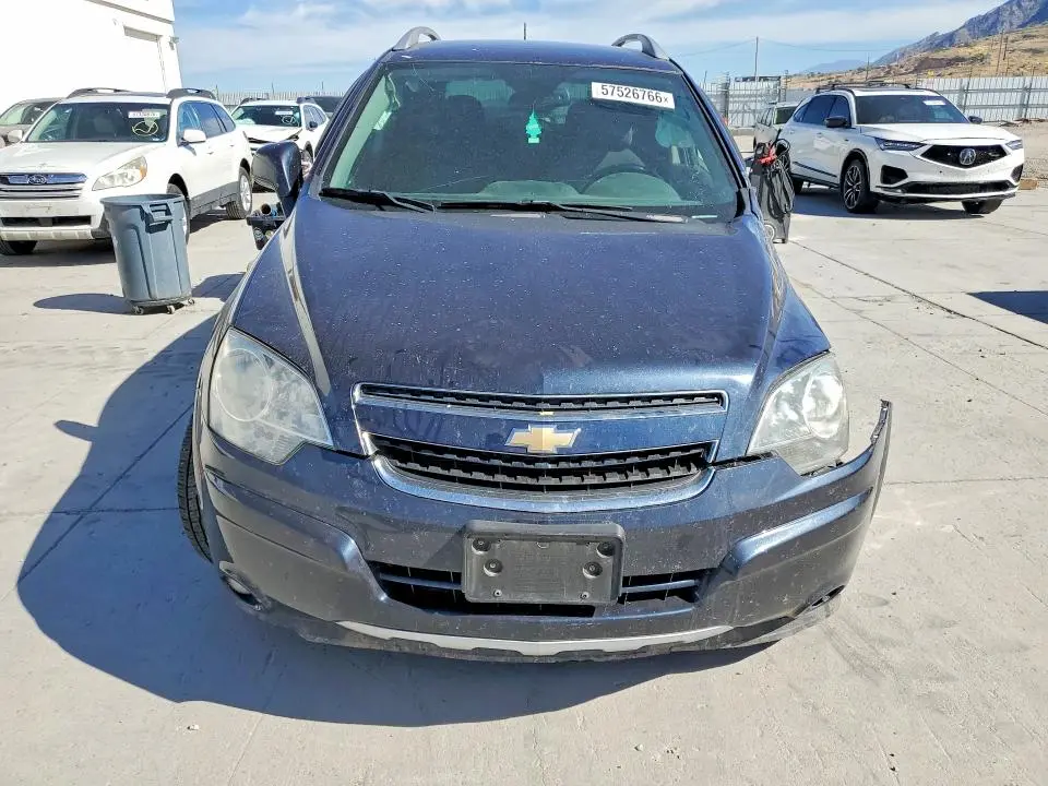 2014 CHEVROLET CAPTIVA LT  