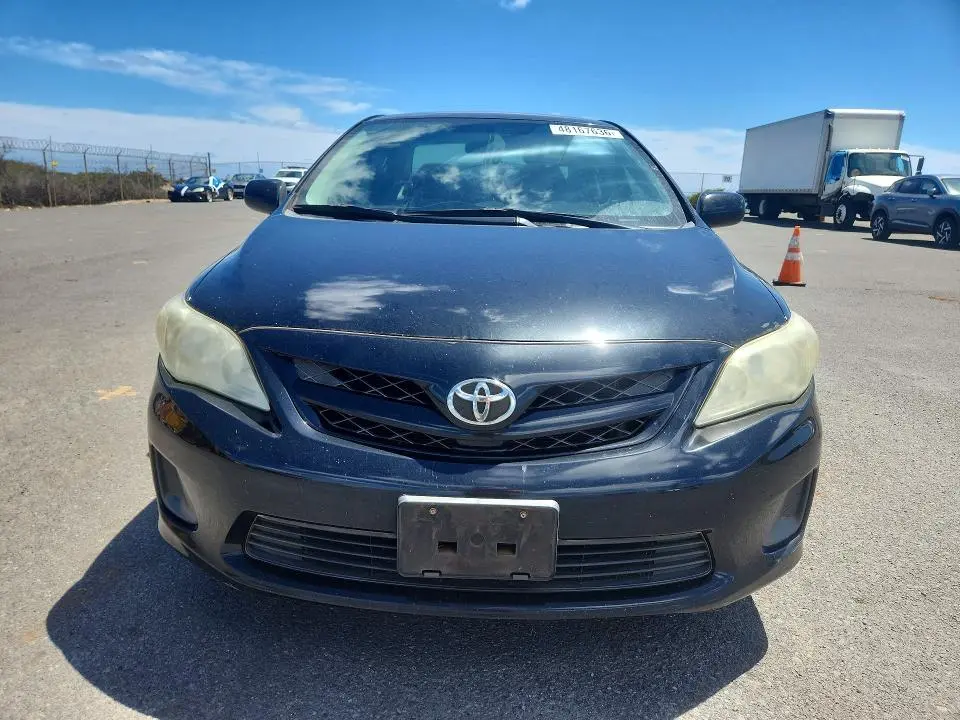 2013 TOYOTA COROLLA   