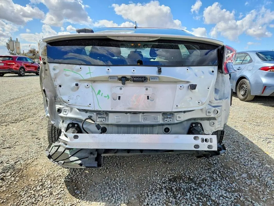 2016 TOYOTA PRIUS TWO  