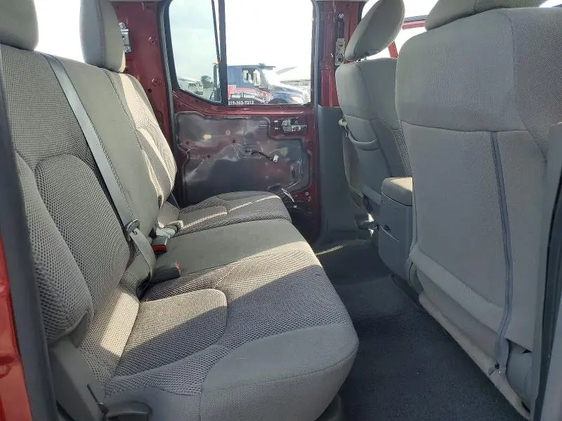 2019 NISSAN FRONTIER SV  