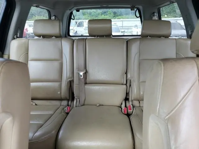 2011 NISSAN ARMADA SV  