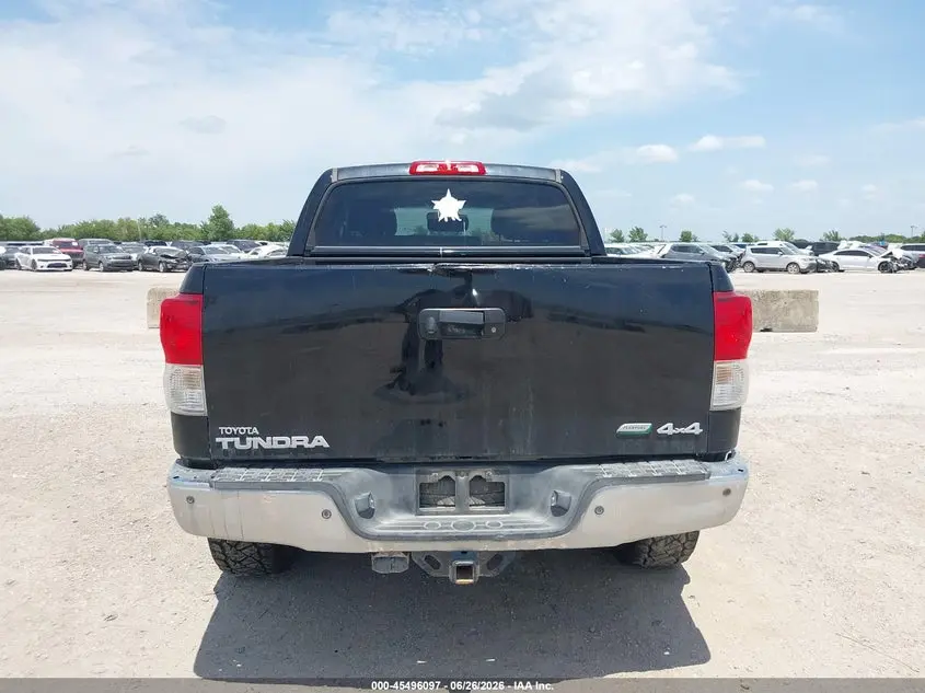 2013 TOYOTA TUNDRA PLATINUM 5.7L V8