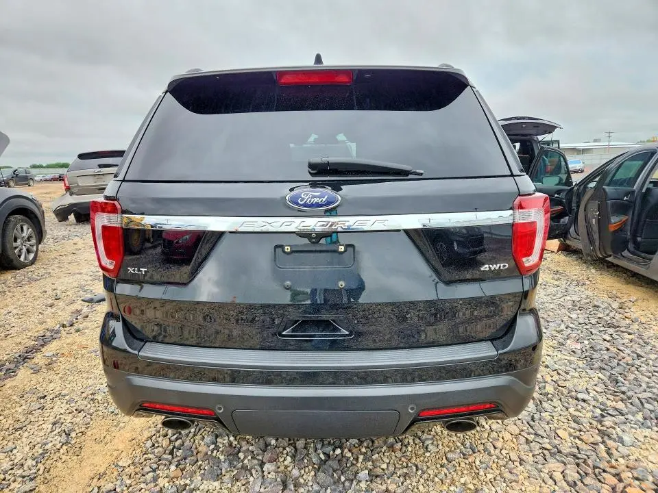 2018 FORD EXPLORER XLT  