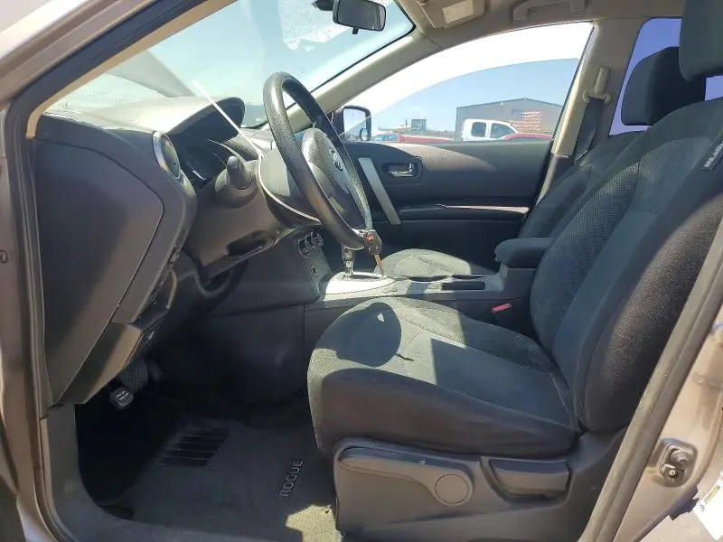 2012 NISSAN ROGUE S  