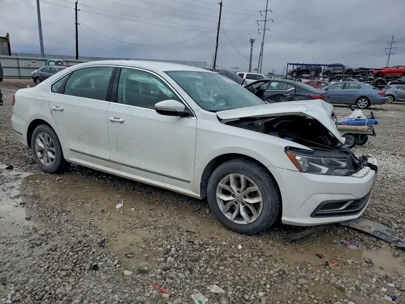 2016 VOLKSWAGEN PASSAT S  