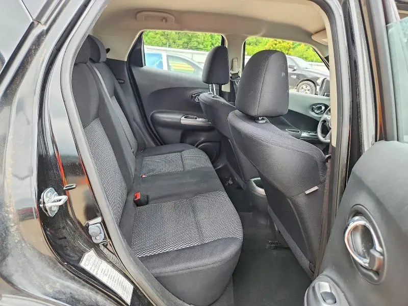 2017 NISSAN JUKE S  