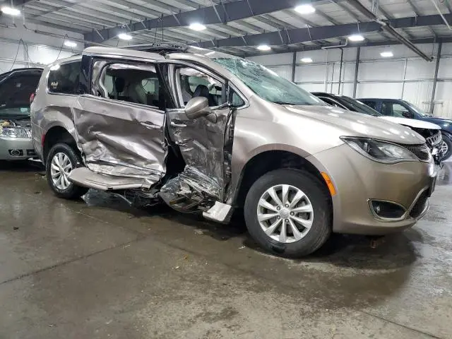 2017 CHRYSLER PACIFICA TOURING L  
