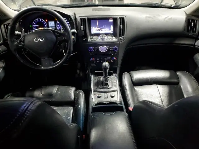 2010 INFINITI G37   