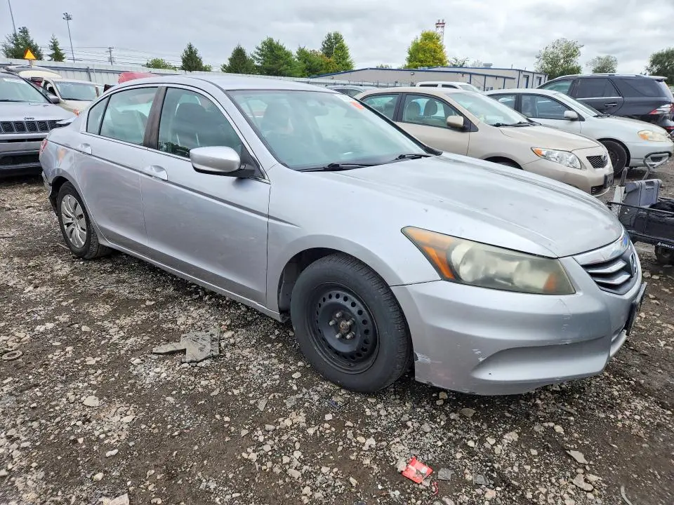 2011 HONDA ACCORD LX  