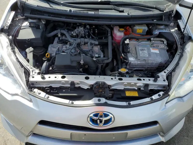 2013 TOYOTA PRIUS C ONE  
