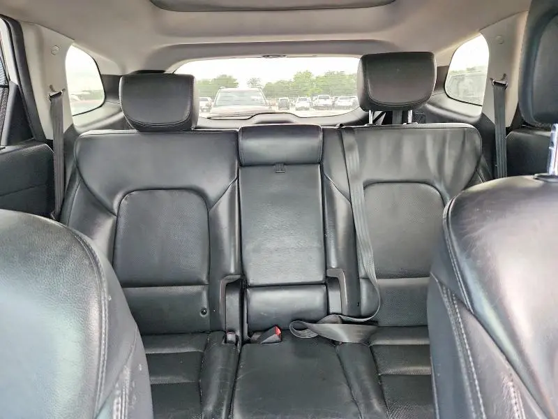 2016 HYUNDAI SANTA FE SE  