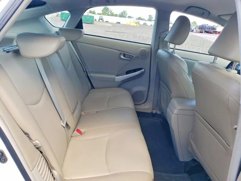 2014 TOYOTA PRIUS FOUR  