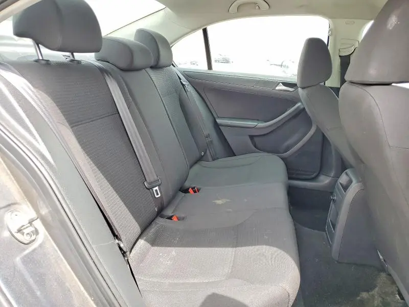 2015 VOLKSWAGEN JETTA BASE  