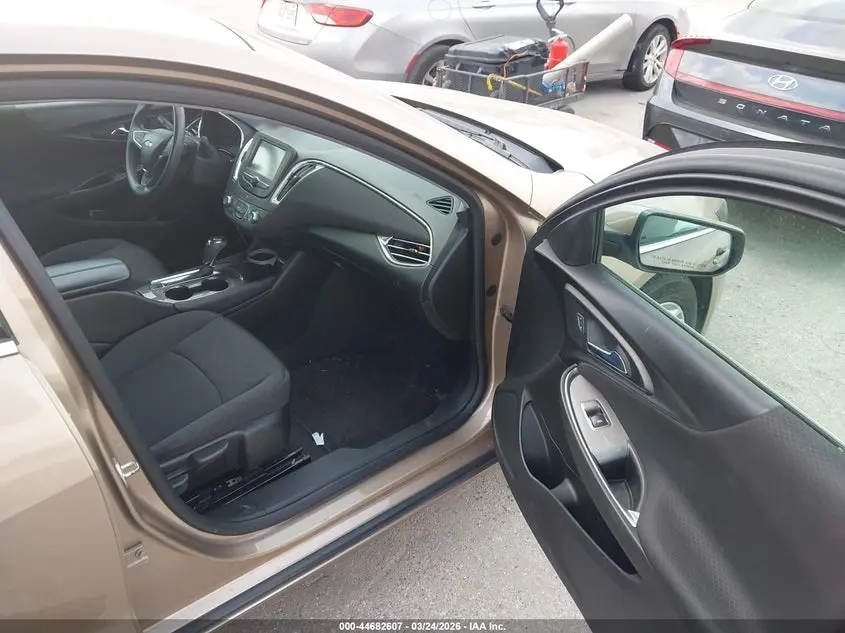 2018 CHEVROLET MALIBU LT