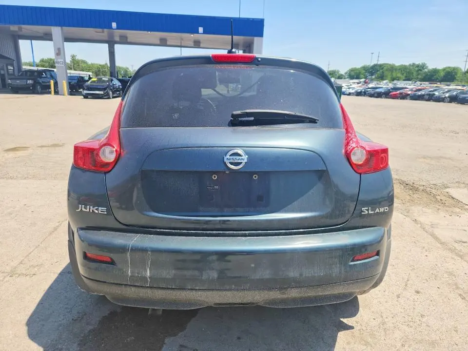 2011 NISSAN JUKE S  