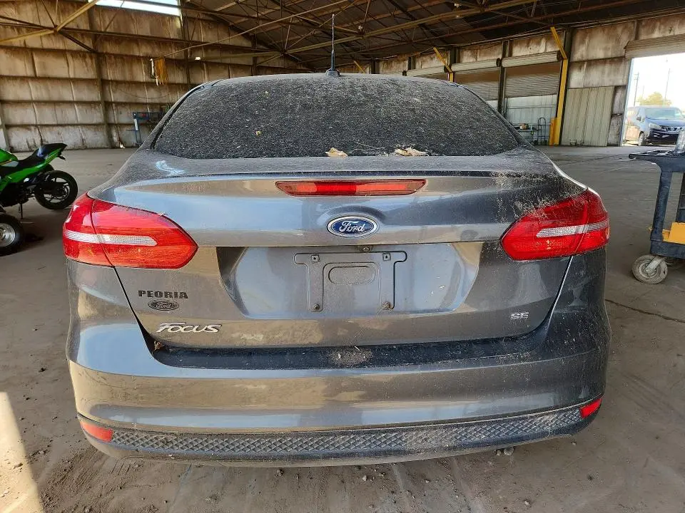 2018 FORD FOCUS SE  