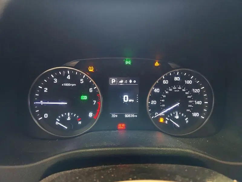 2018 HYUNDAI ELANTRA LIMITED  