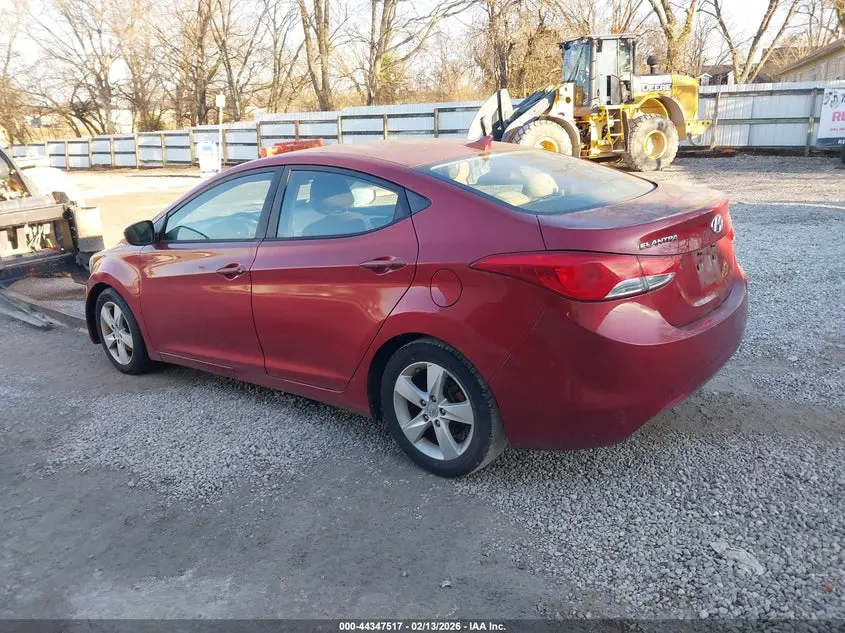 2013 HYUNDAI ELANTRA GLS