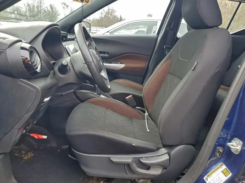 2020 NISSAN KICKS SR  