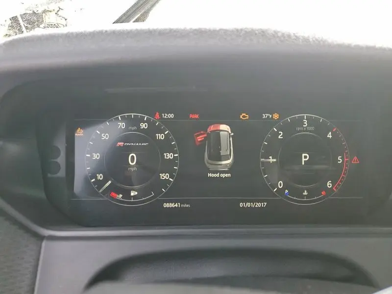 2018 LAND ROVER RANGE ROVER VELAR R-DYNAMIC SE  