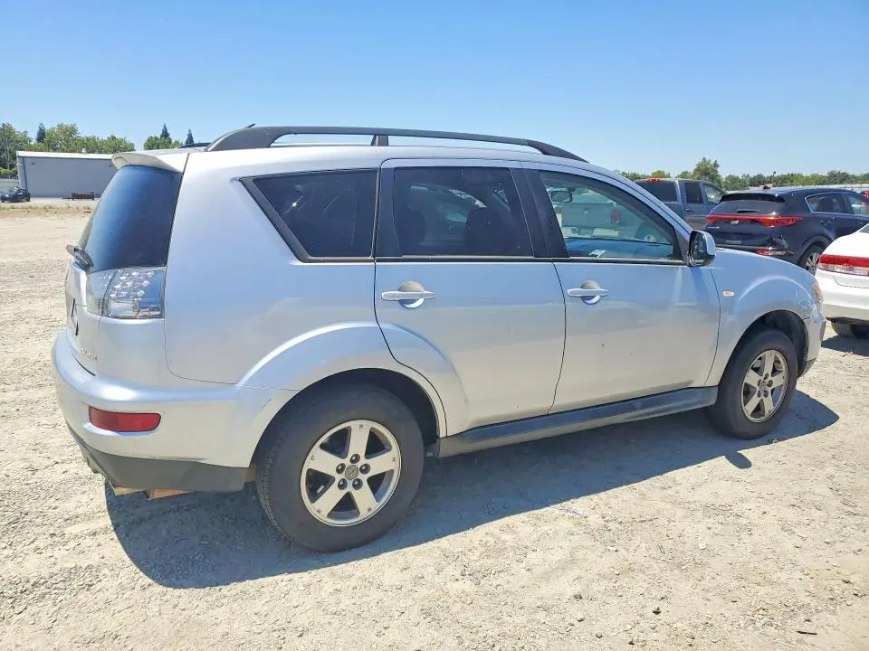 2010 MITSUBISHI OUTLANDER ES  