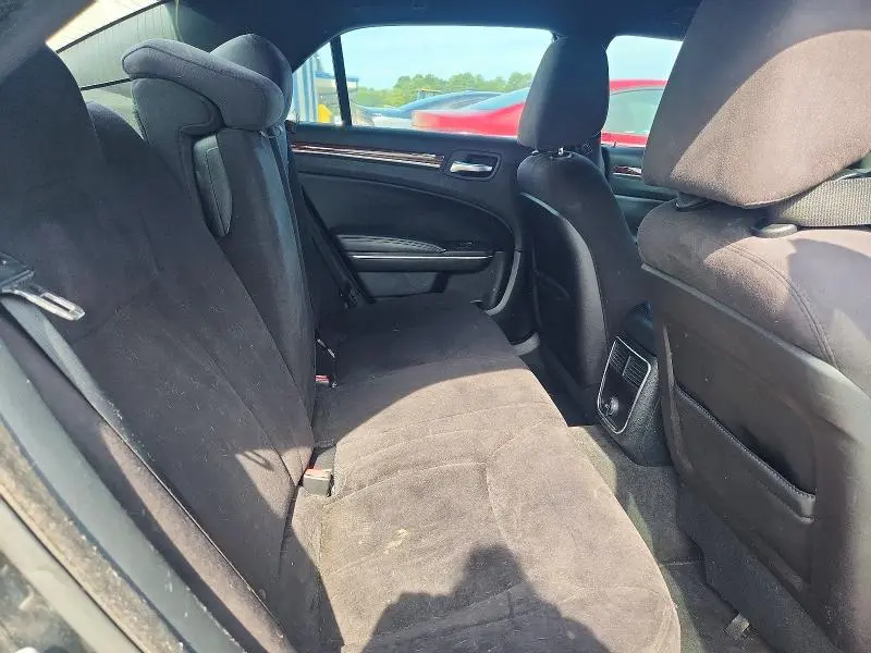 2012 CHRYSLER 300   