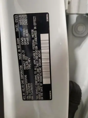 2023 VOLVO XC40 ULTIMATE  