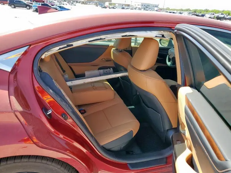 2025 LEXUS ES 300H BASE
