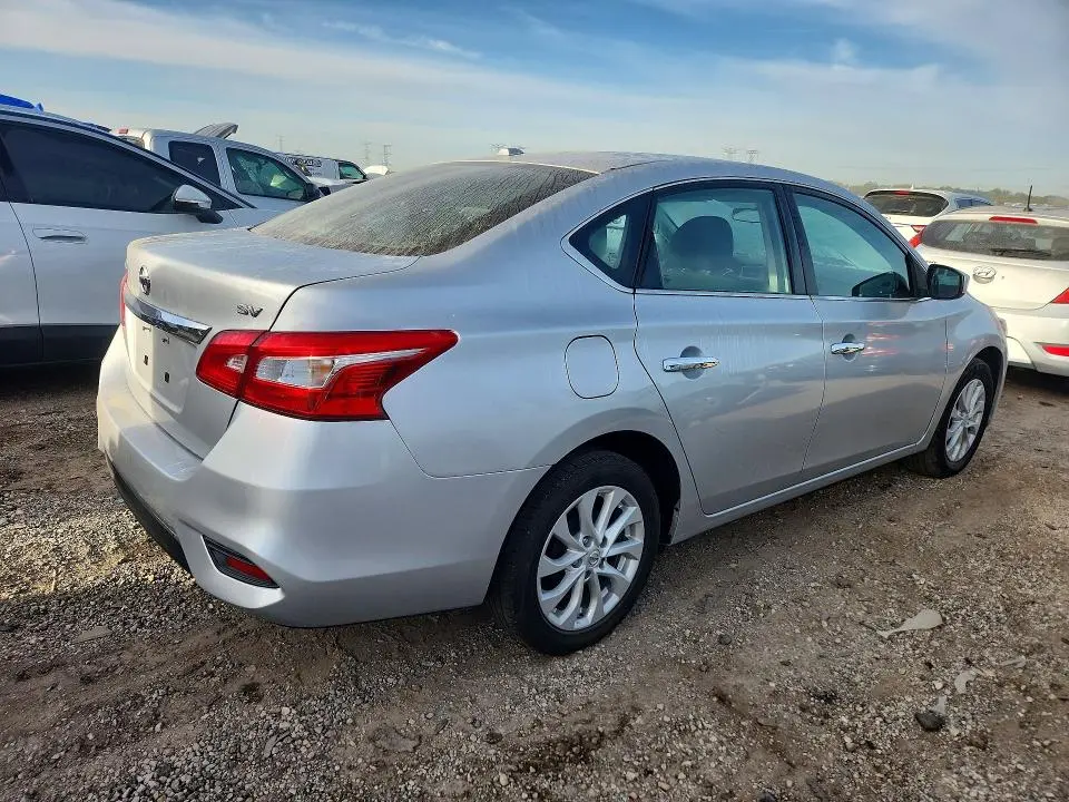 2019 NISSAN SENTRA SV  