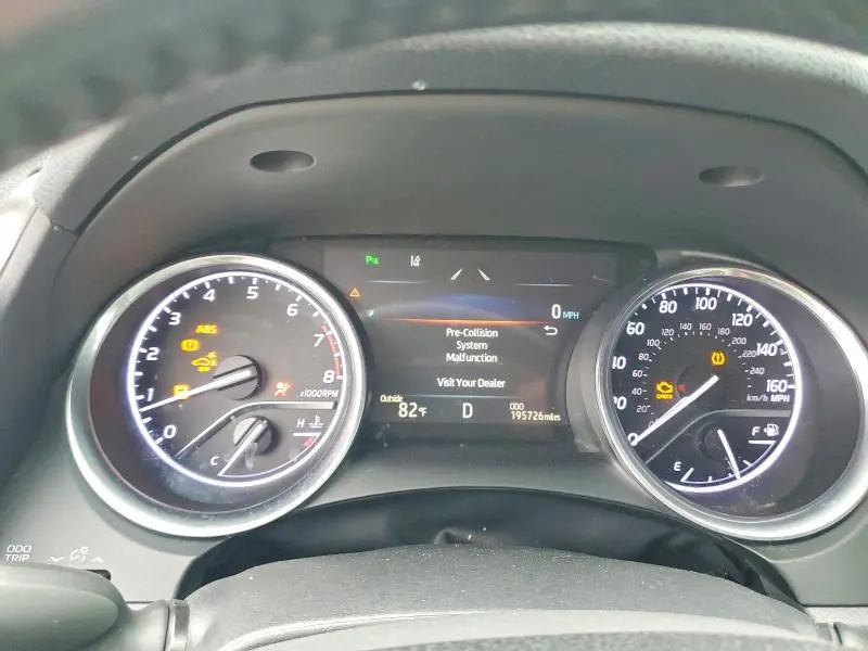 2018 TOYOTA CAMRY XLE  
