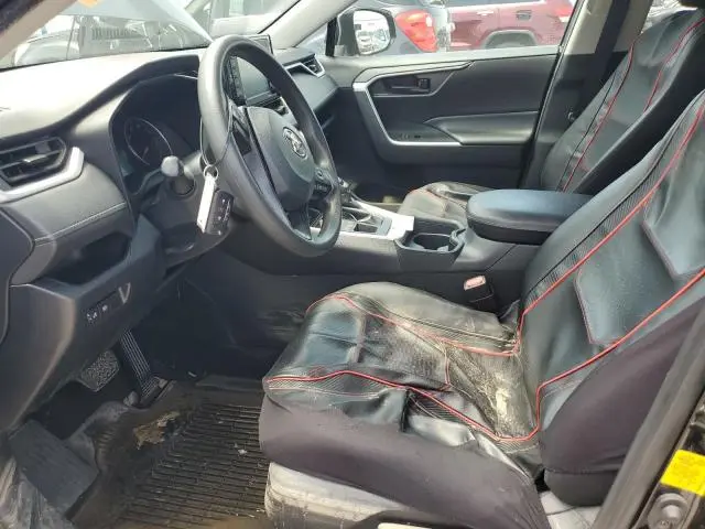 2020 TOYOTA RAV4 LE  