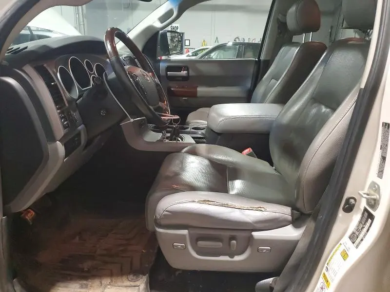 2012 TOYOTA SEQOUIA   