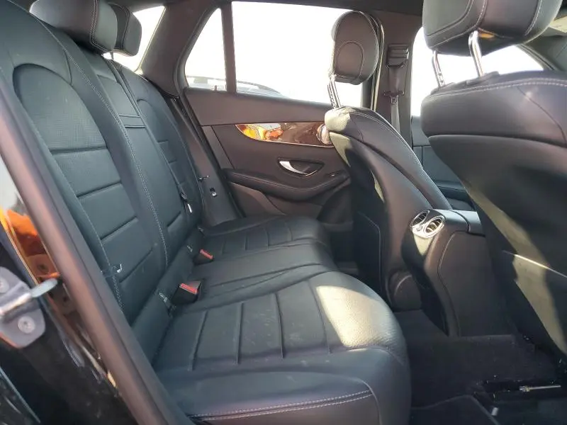 2018 MERCEDES-BENZ GLC 300 4MATIC  